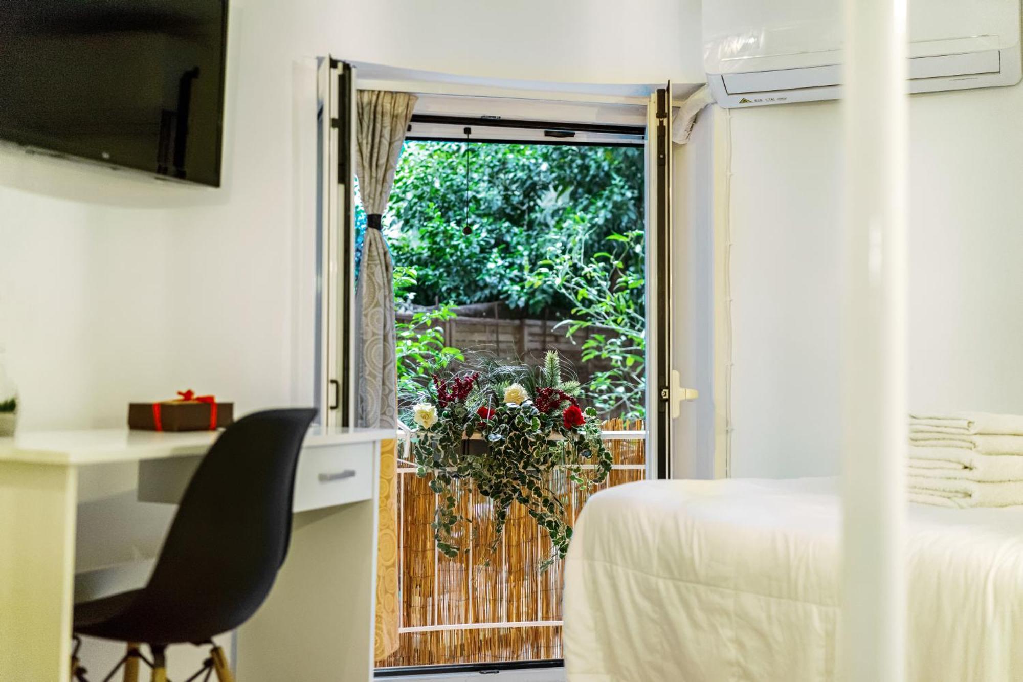 Acropolis Elegant Maisonette By Lodgespot เอเธนส์ ภายนอก รูปภาพ